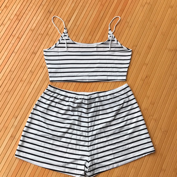 NWT Striped Crop Cami Top & Tie Waist Shorts Set - Picture 10 of 10